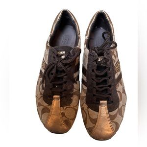 Coach brown print shoes sz EU 38, US sz 8